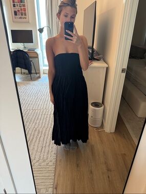 Astr Black Strapless Smocked Maxi Dress